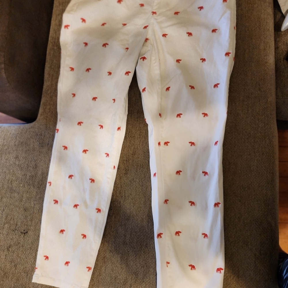 Crown & Ivy White Trousers with Embroidered Pink Elephant Design